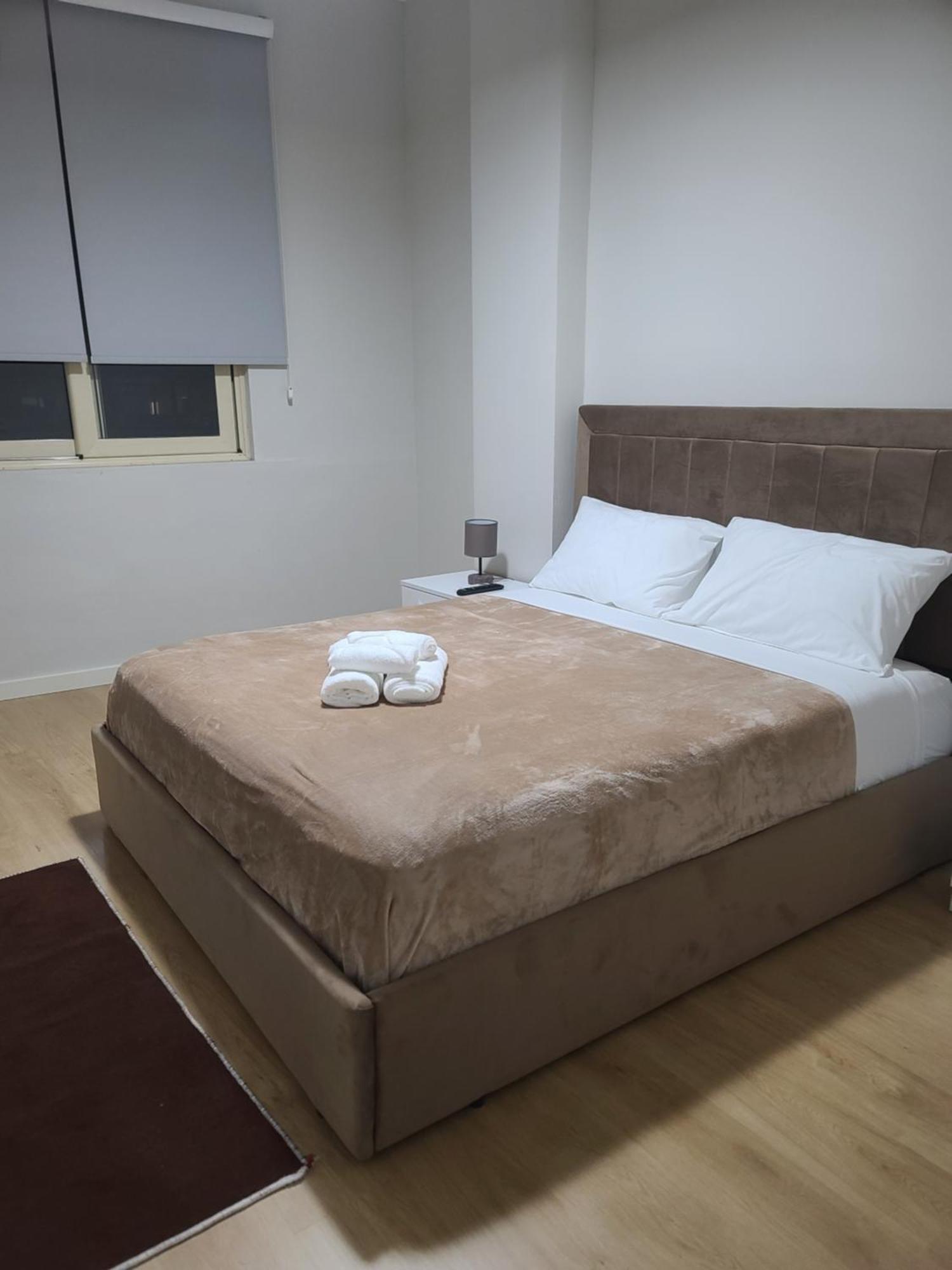 Home Inn Apartaments Tirana Bagian luar foto