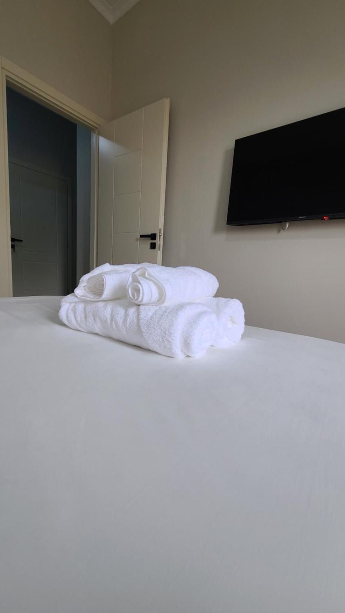 Home Inn Apartaments Tirana Bagian luar foto