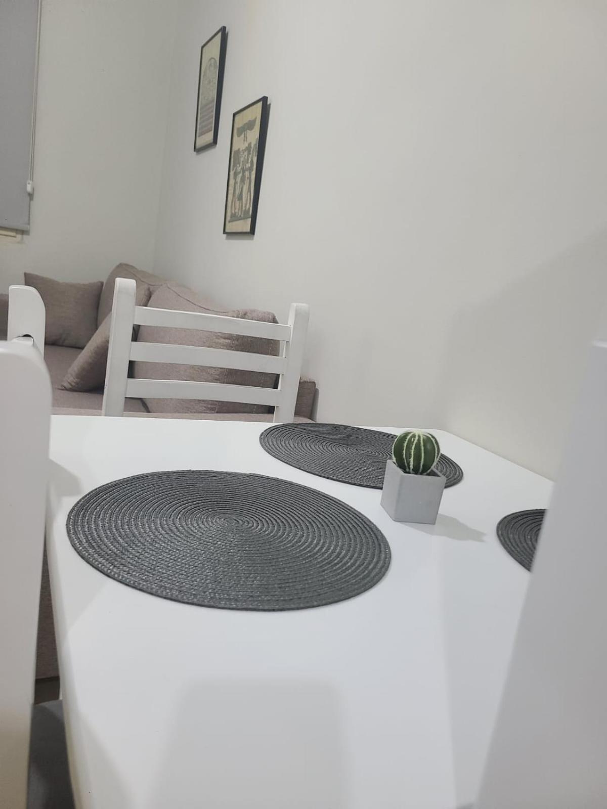 Home Inn Apartaments Tirana Bagian luar foto